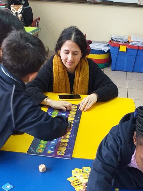 ¡Nuevo juego educativo implementado en las salas de clases para potenciar habilidades y fomentar el trabajo en&nbsp;equipo!